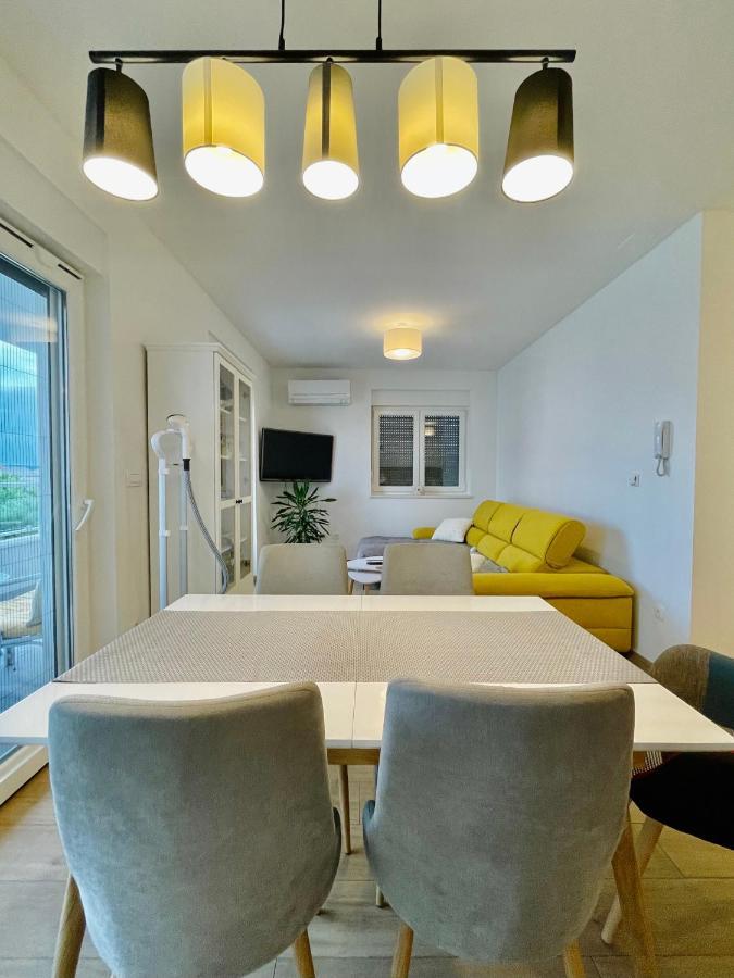 Alida Valli Apartment Kaštela Exteriör bild