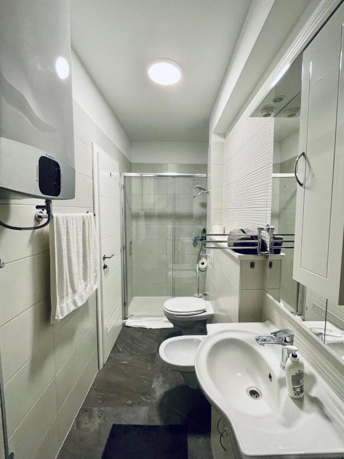Alida Valli Apartment Kaštela Exteriör bild
